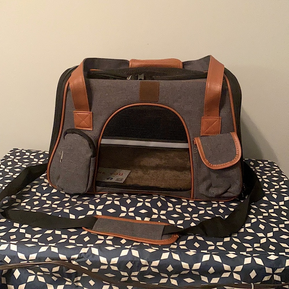 Premium Pet Carrier - Airline Approved